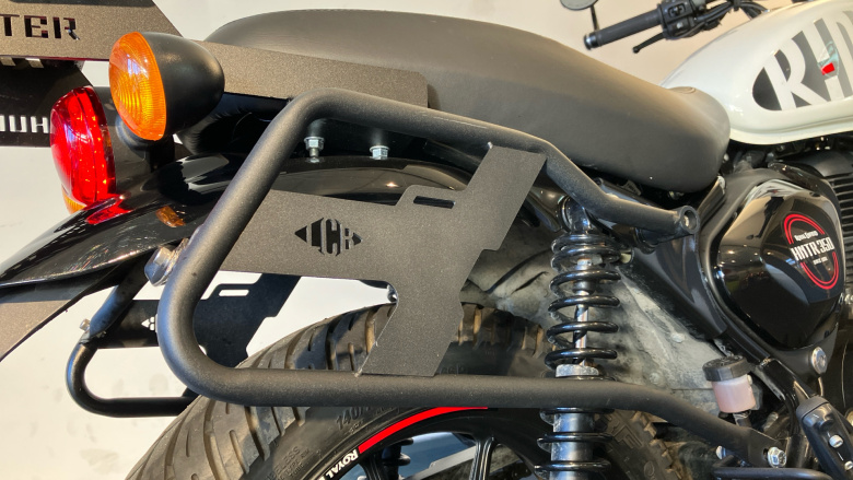 Royal Enfield Hntr 350 Rebel Red (23MY)